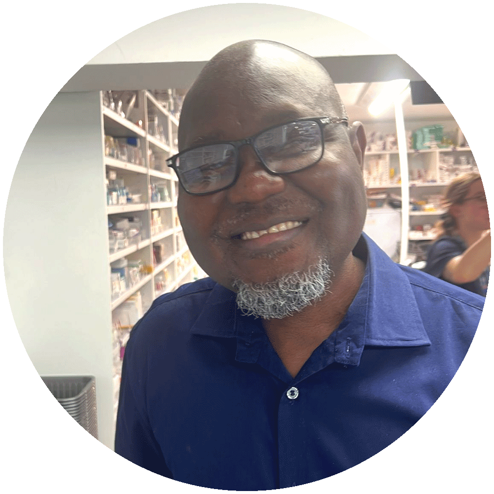Akinyele hayshine meet the team